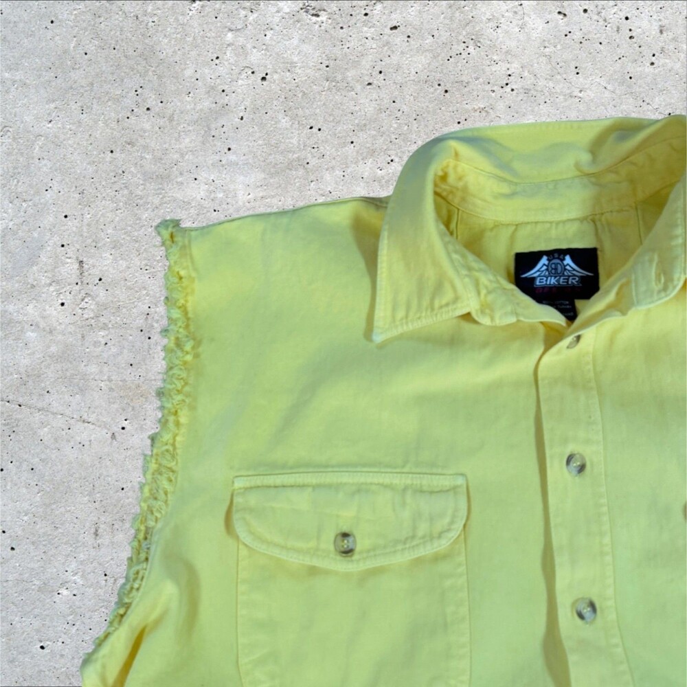 USA Biker Design Prayer Warrior Shirt Mens XL Yellow Sleeveless Cross Motorcycle - Picture 4 of 9